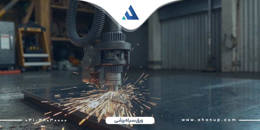 ورق سیاه برشی